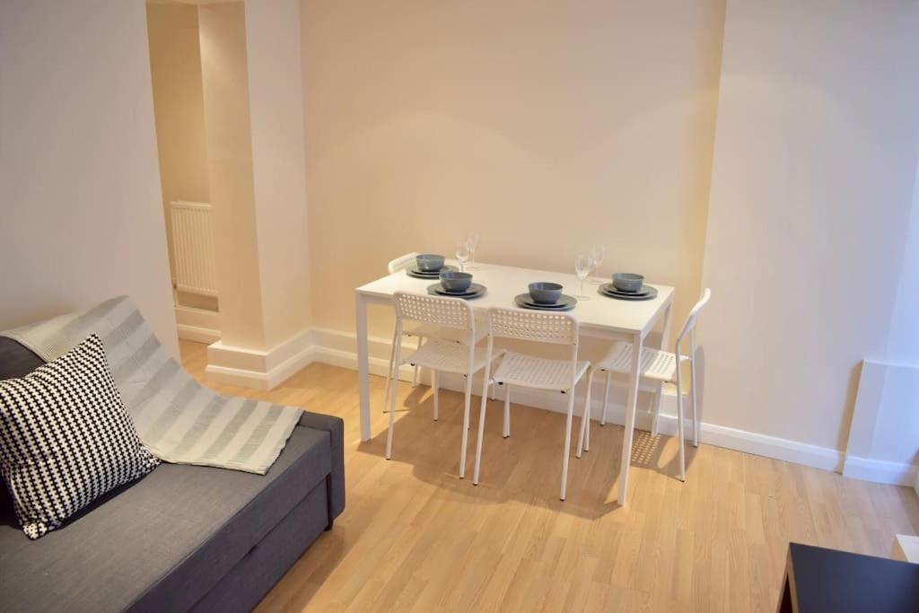Cosy 1 Bedroom Flat Near The London Eye Esterno foto